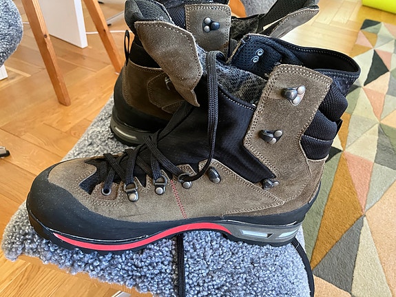 Product image 2 of 9