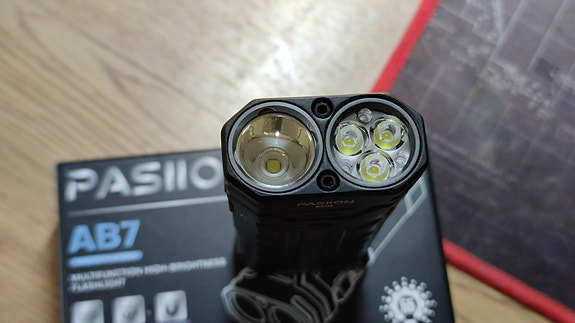 Tehokas taskulamppu - 5200Lm