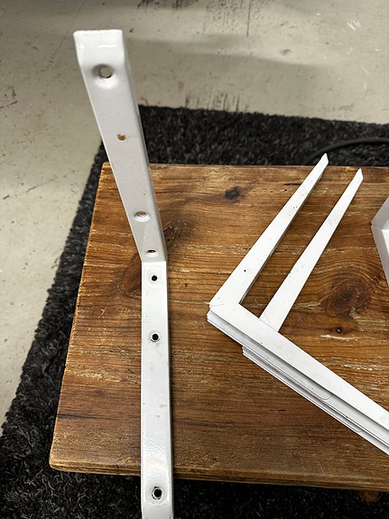 Mitred Bracket hyllynkannatin 250 x 250 mm valkoinen metallia