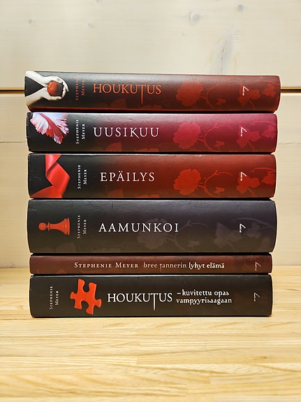 Twilight -kirjasarja, Stephenie Meyer