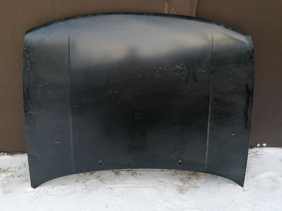 Vw Vento uusi konepelli
