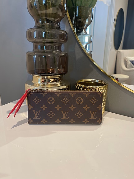 Louis Vuitton nahkainen lompakko