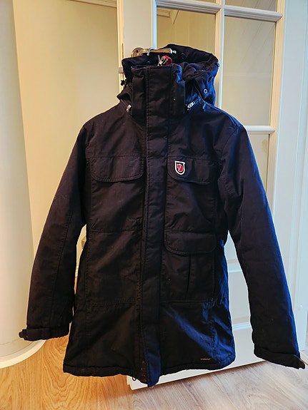 Fjällräven naisten takki S musta