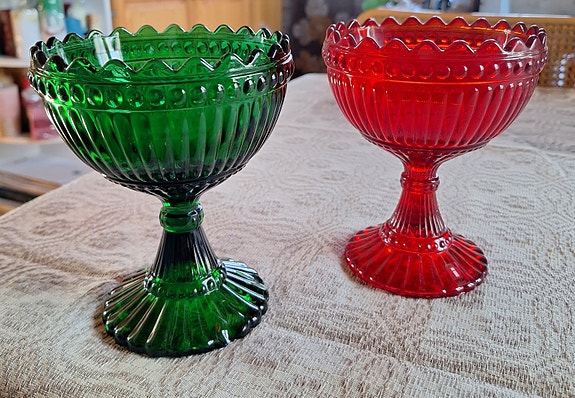 Iittala Mariskooli jälkiruokakulho punainen ja vihreä lasi