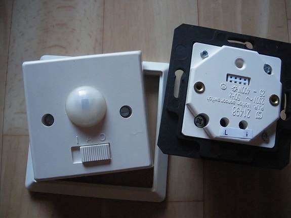 Product image 4 of 9