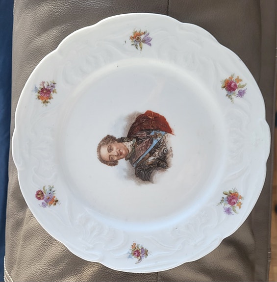 Product image 1 of 3