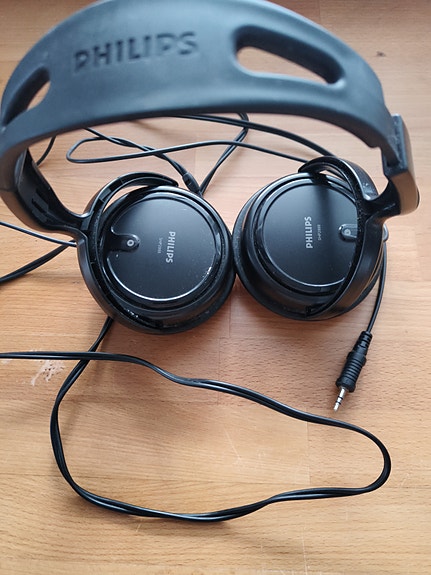 Philips langalliset kuulokkeet musta