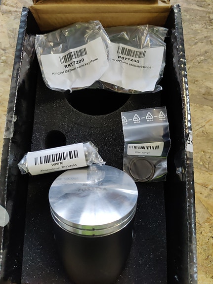 Product image 3 of 3