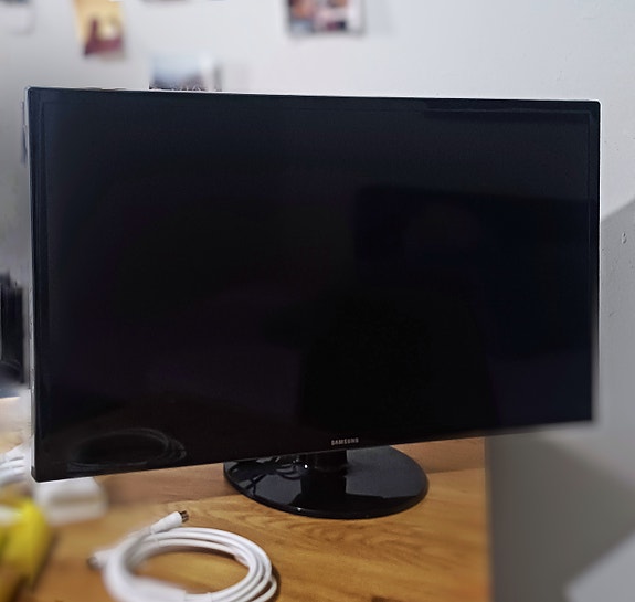 Samsung telkkari 32"