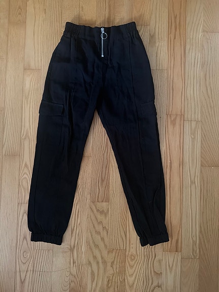 Lindex Kids lasten reisitaskuhousut koossa 134