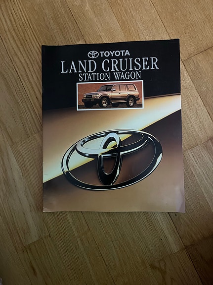Toyota Land Cruiser Station Wagon-esite
