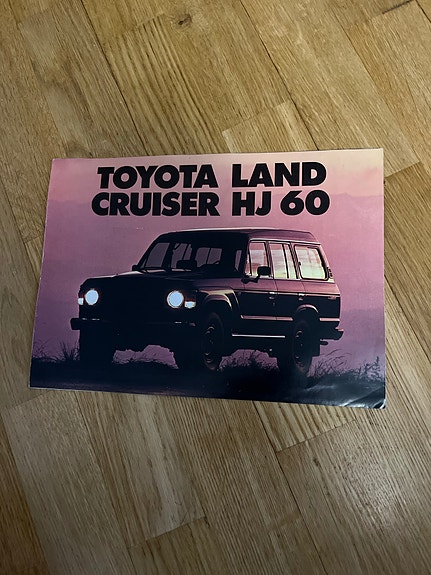 Toyota Land Cruiser HJ60-esite