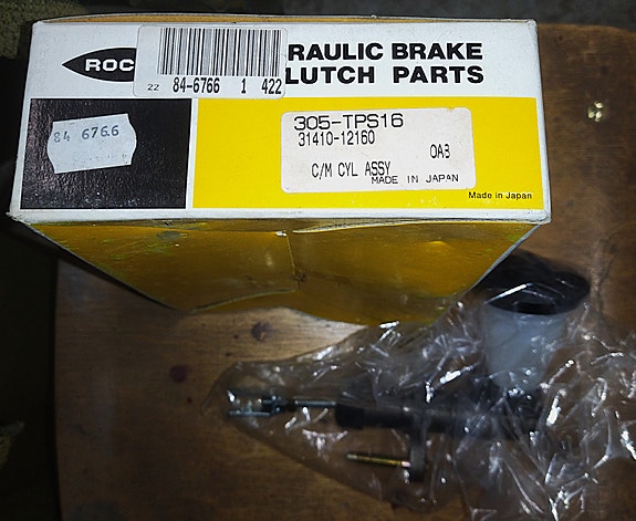 Kytkin pääsylinteri Toyota Corolla, Celica ja Chevrolet Nova 80-luku.