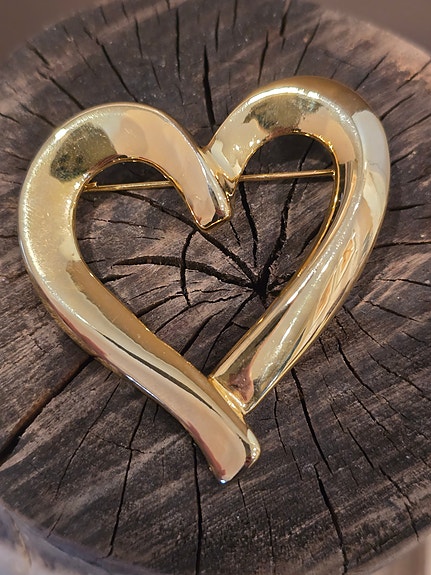 Vintage rintaneula Iso sydän