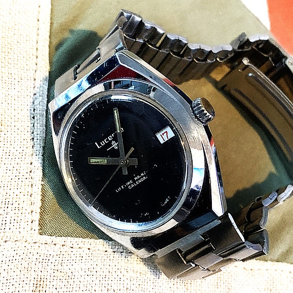LUCERNE Swiss mekaaninen vedettävä miesten rannekello
