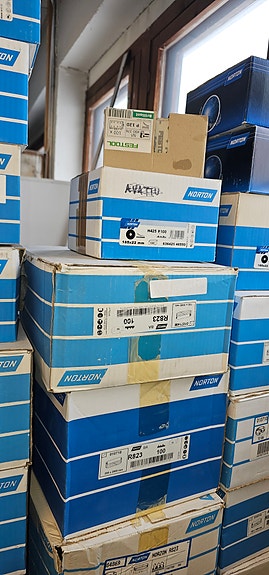 Product image 2 of 9