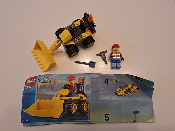 Lego 7246 mini digger