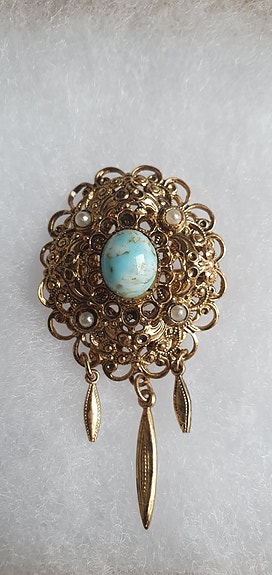 Vintage rintaneula/koriste