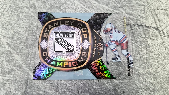 Mark Messier 2013-14 Black Diamond Championship RIngs