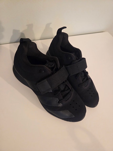Adidas AdiPower II painonnostokengät koko 38 2/3