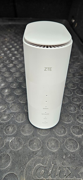 ZTE 5G wi-fi reititin