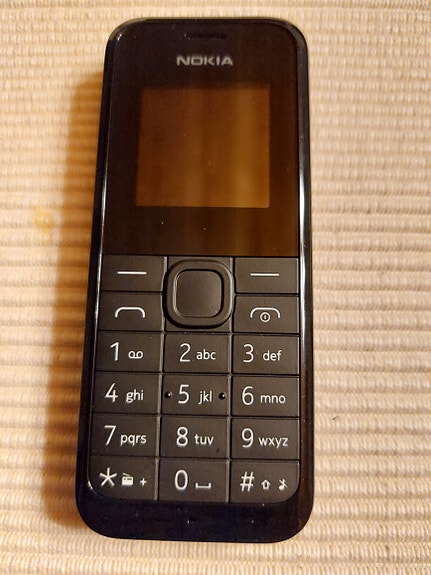 Nokia merkkinen puhelin