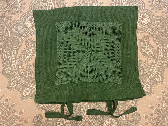 Tyynynpäällinen, virkattu, ommeltu, vihreä