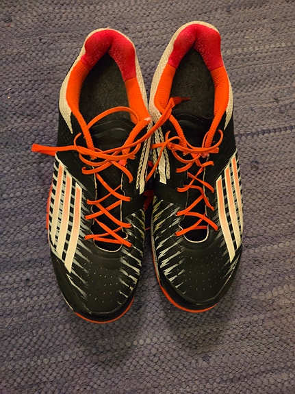Adidas sisäpelikengät koko 44