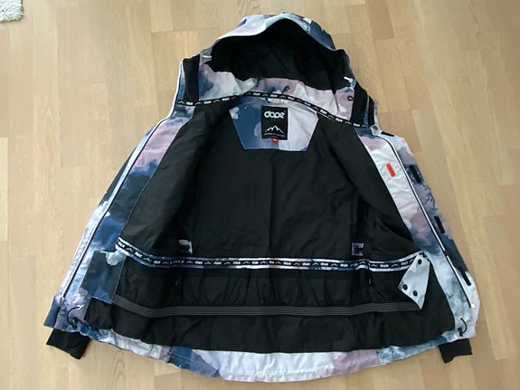 Product image 4 of 6