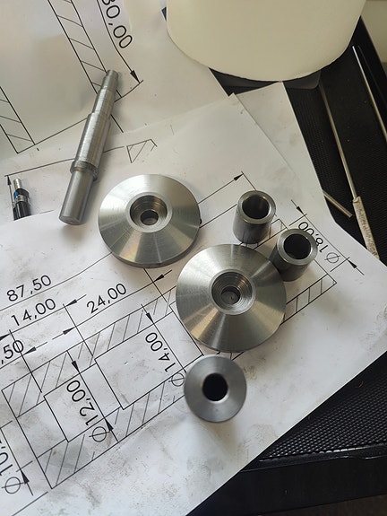 Product image 8 of 8