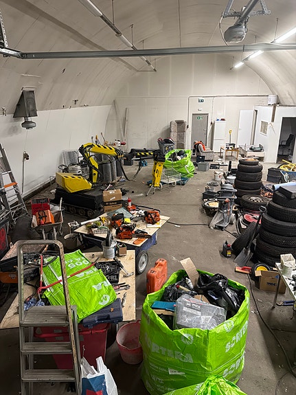 Product image 2 of 9