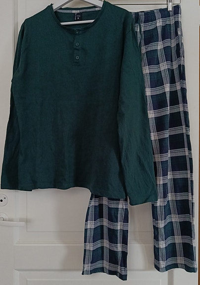Miesten pyjama M