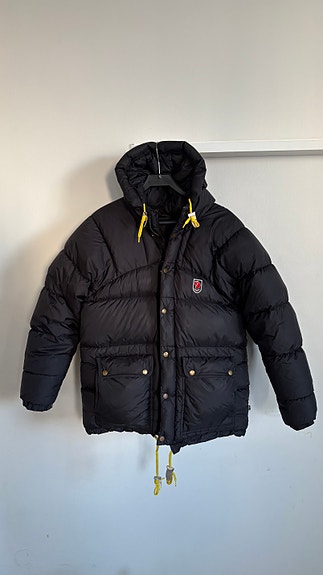 Fjällräven Expedition Down Jacket black winter xxs mustat untuvatakki