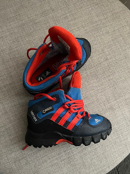 Adidas Terrex Gore-Tex kengät 21