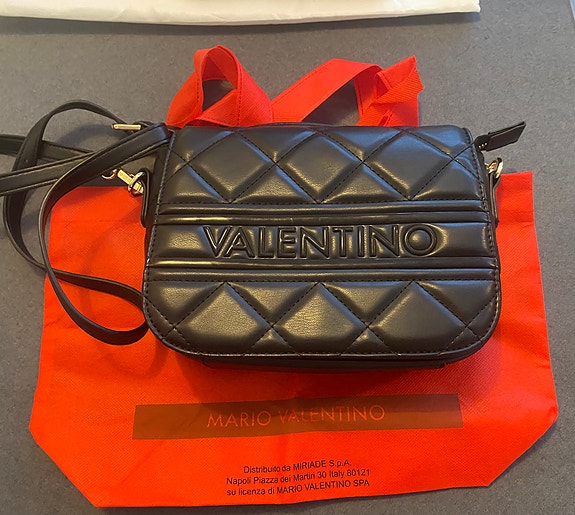 Valentino Bags   laukku