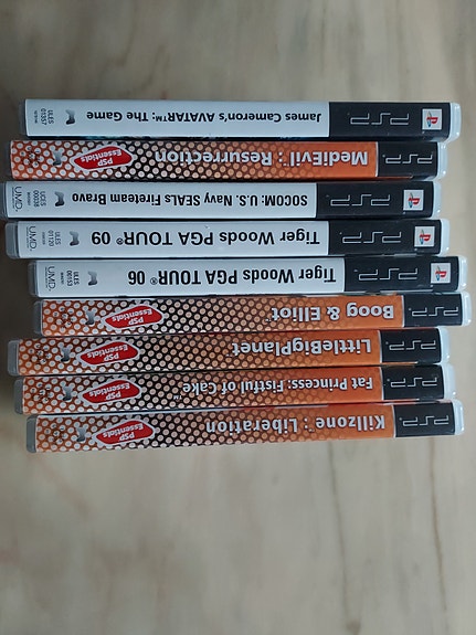 PSP useita pelejä