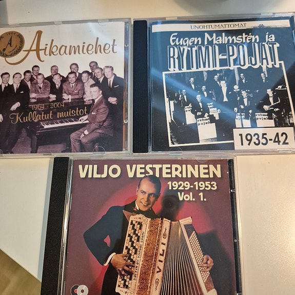 3 cd-levyä Viljo Vesterinen, Eugen Malmsten, ym.
