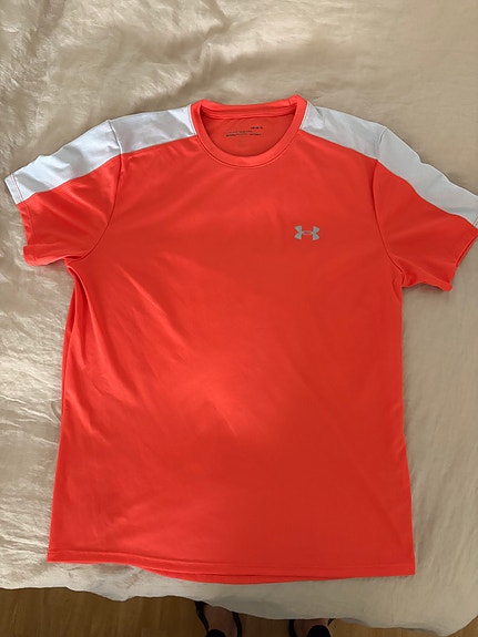 Under Armour treeni paita