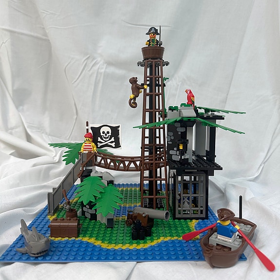 6270 Forbidden Island