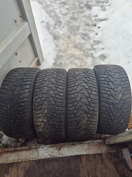 245/45/17 Hankook ipike RS2 nastarenkaat