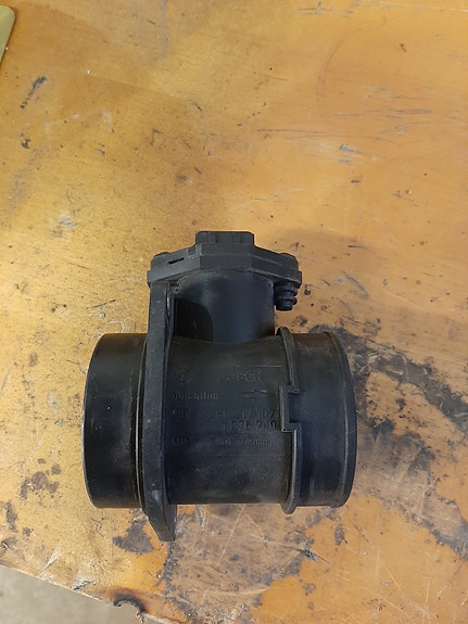 Bosch ilmamäärämittari 0 280 217 107 – Volvo 850 / S70 / V70 / C70 T5