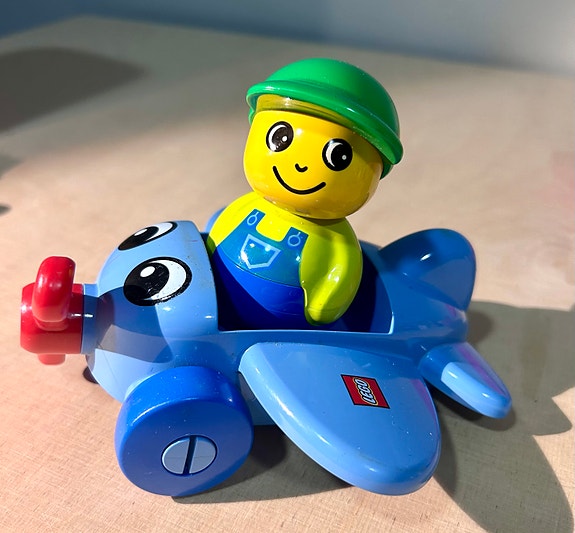 Lego Primo 3160 lentokone lelufiguurilla