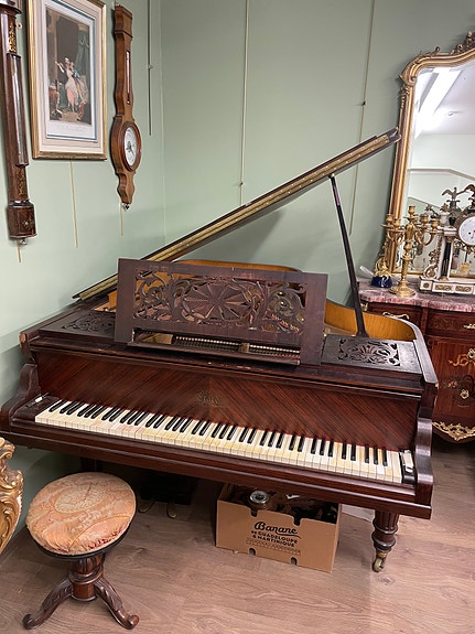 Flyygeli Piano