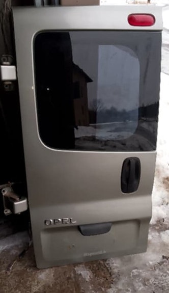 Opel Vivaro, Renault Trafic, Nissan Primastar ovet