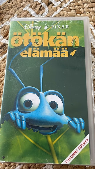 VHS-kasetti, Ötökän Elämää