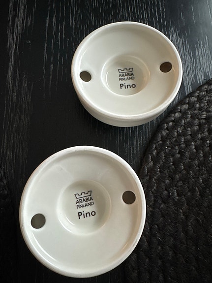 Arabia Pino kynttilänjalat valkoinen keramiikka