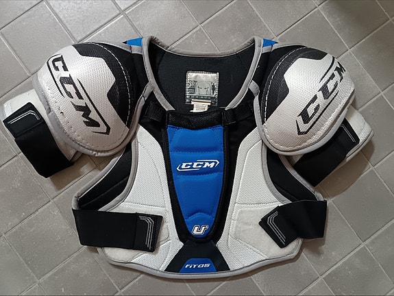 CCM Fit5 hartiasuojat, SR S