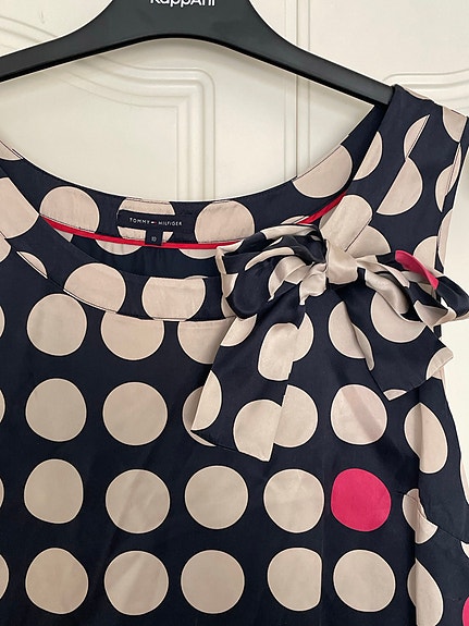 Product image 1 of 7