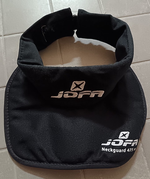 Jofa 475 kaulasuoja, Sr
