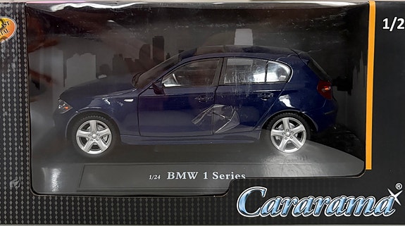 1/24 BMW 1 pienoismalli